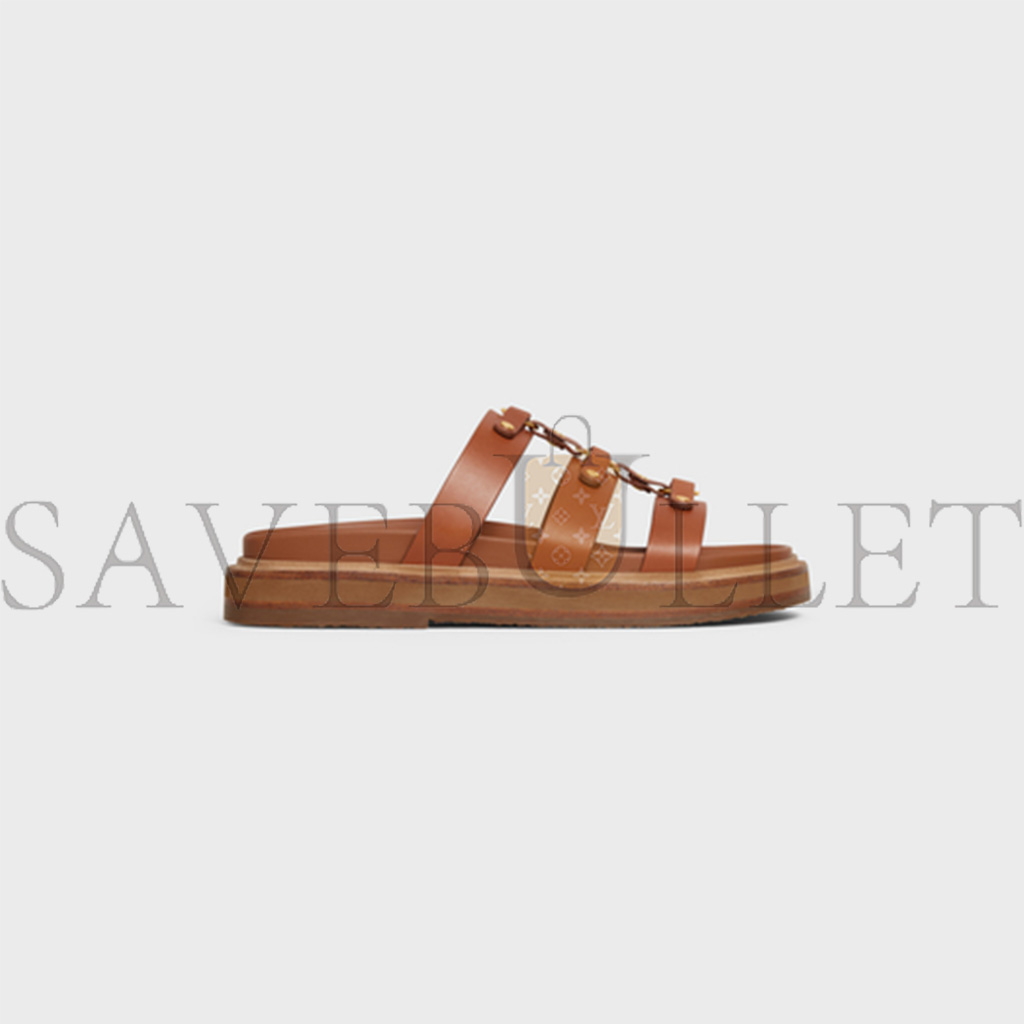 CELINE TIPPI SLIDE IN CALFSKIN 357283766C.04LU CELINE TIPPI SLIDE IN CALFSKIN 357283766C.04LU